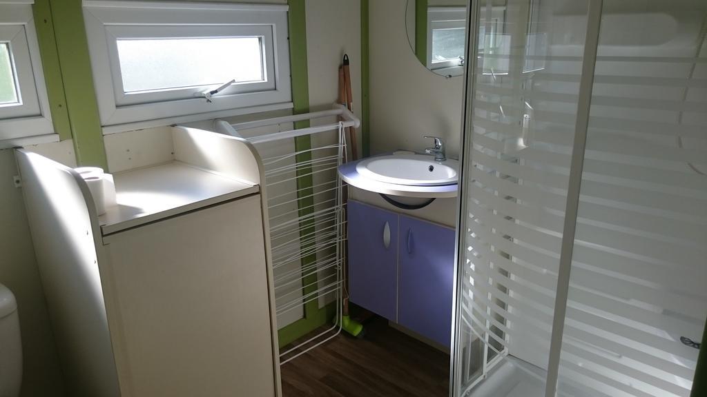 Hotel Camping Des Rulieres Saint-Valérien Zewnętrze zdjęcie