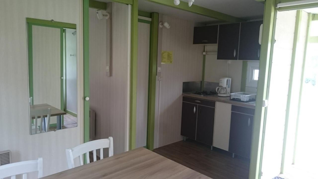 Hotel Camping Des Rulieres Saint-Valérien Zewnętrze zdjęcie